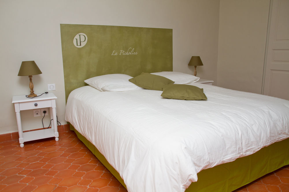 Domaine De La Pomme Otel Trets Dış mekan fotoğraf
