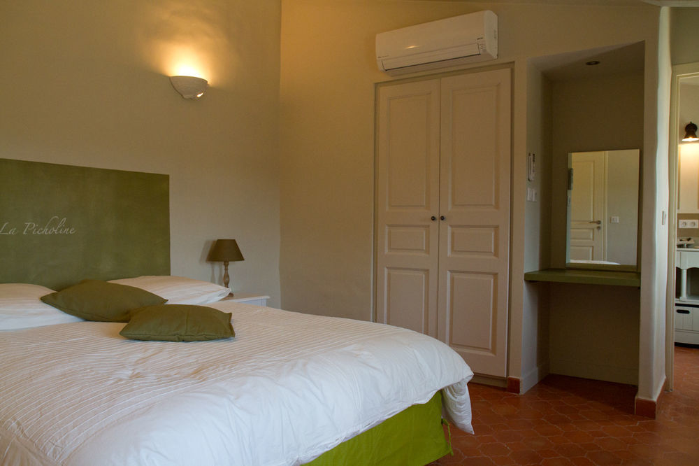 Domaine De La Pomme Otel Trets Dış mekan fotoğraf
