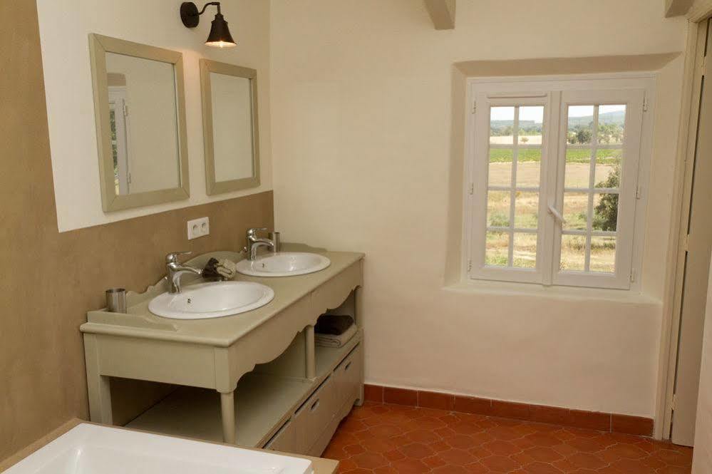 Domaine De La Pomme Otel Trets Dış mekan fotoğraf